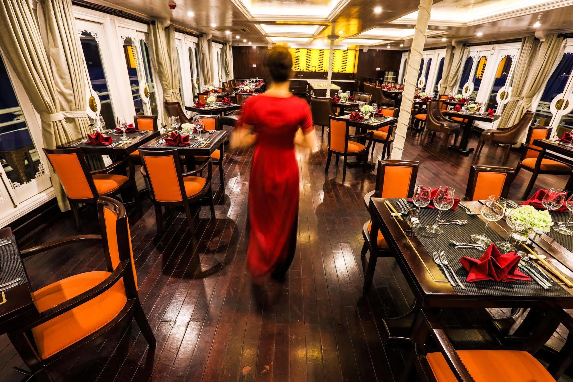 Hotel The Au Co Cruise - Managed By Bhaya Cruise Ha Long Exterior foto
